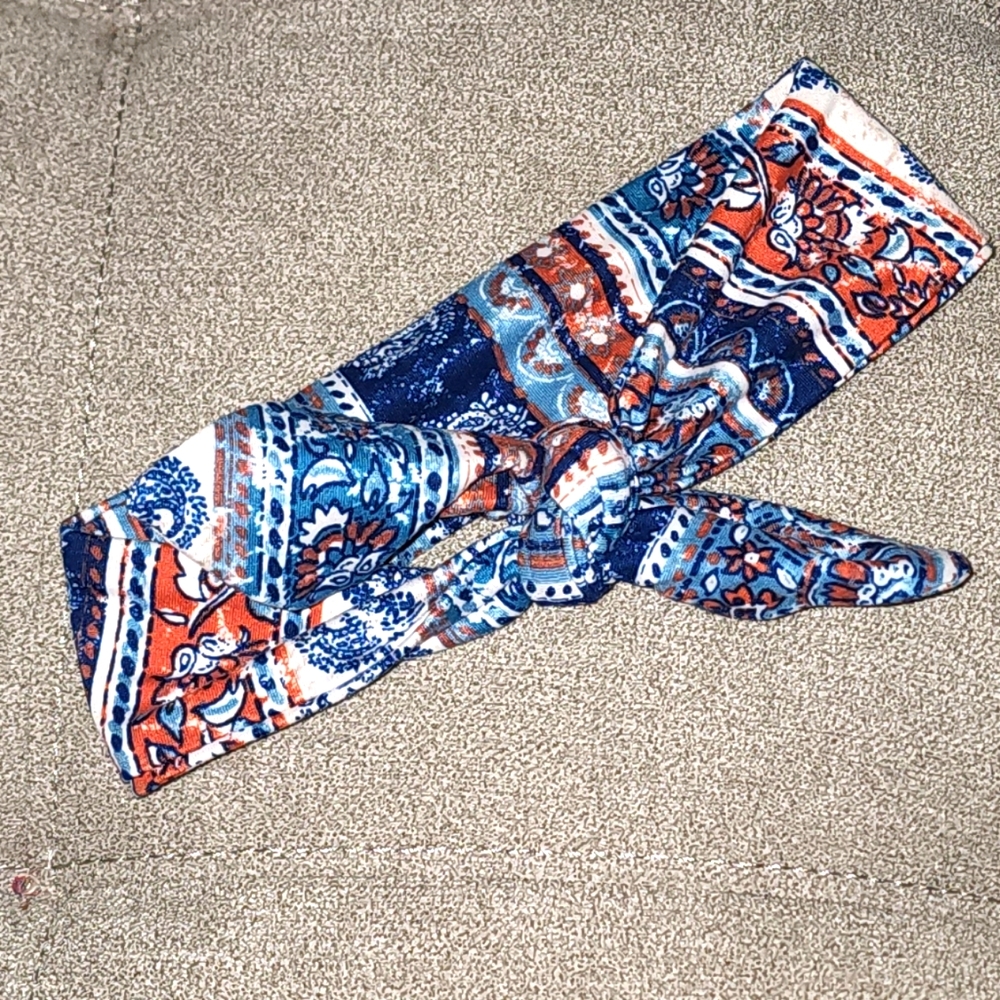Tie headband